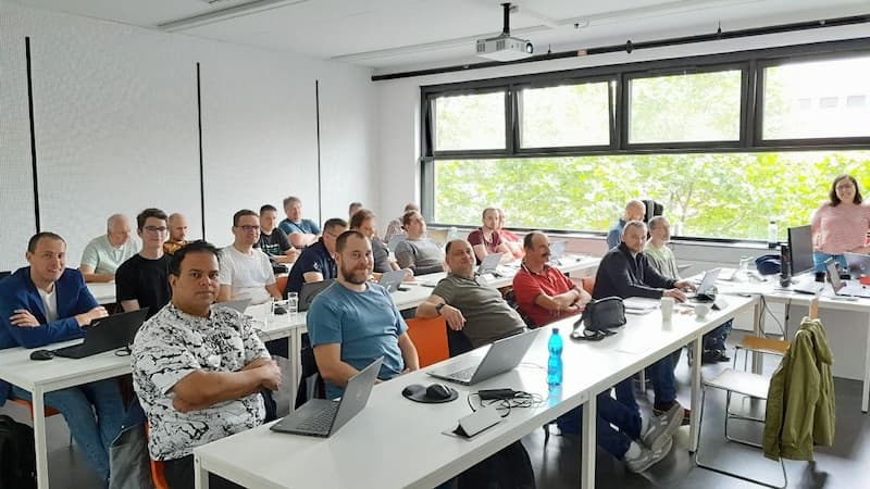 Our PostgreSQL as a vector database training at P2D2 2024 with Boriss Mejías